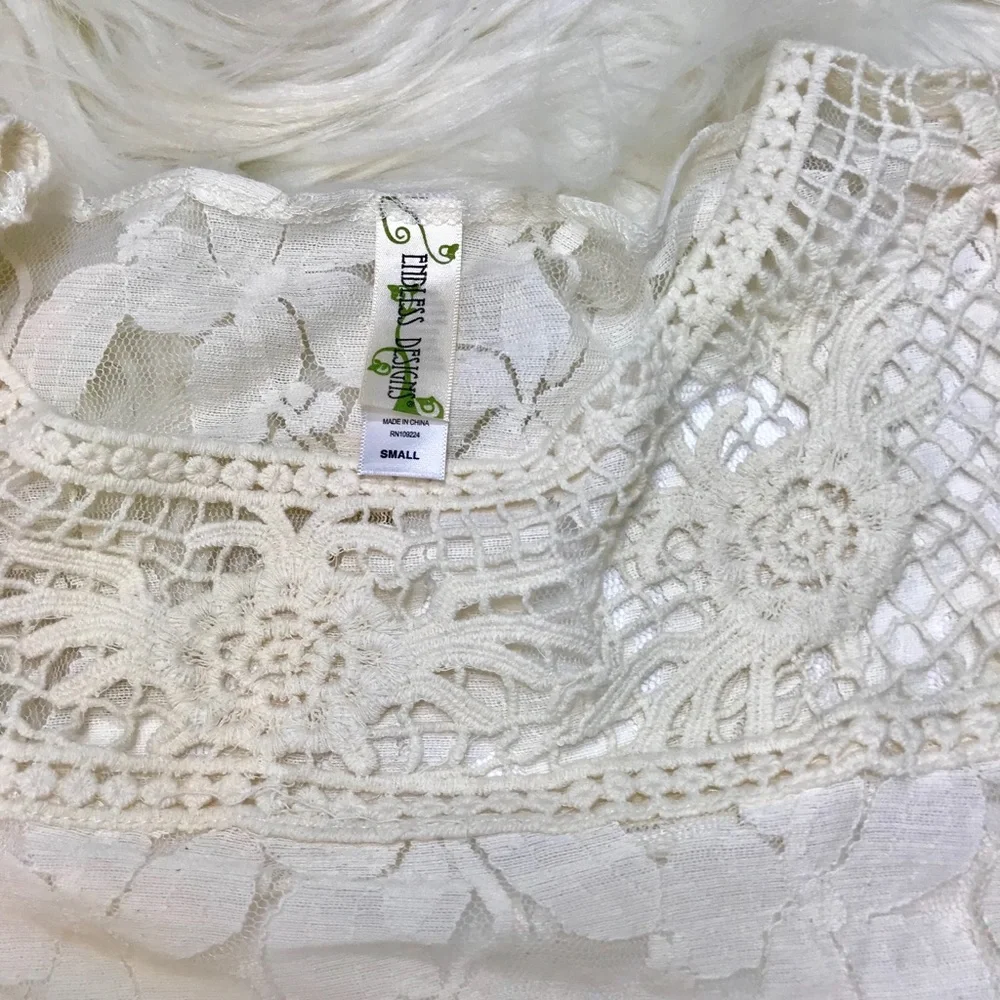 Endless designs cream lace top